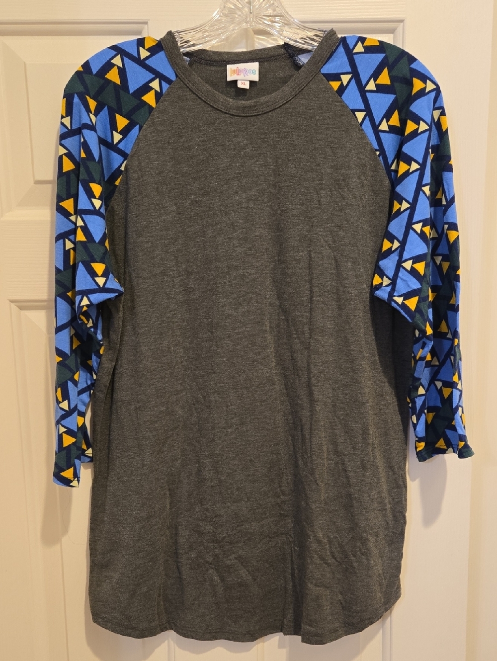 LuLaRoe Womens Charcoal Raglan Top with Blue & Yellow Geometric Sleeves